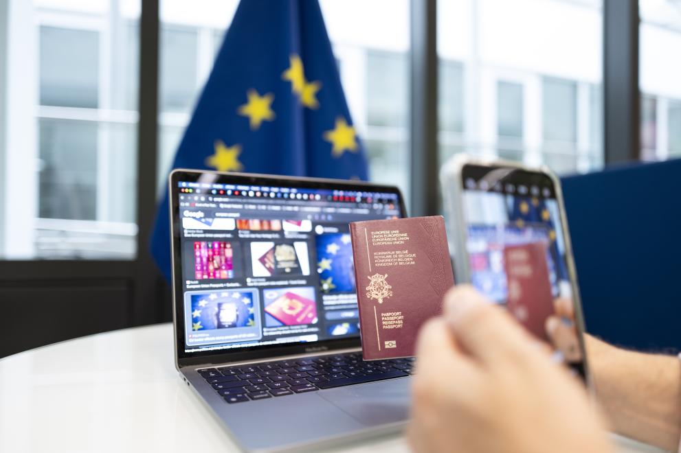 EU Digital Travel – Olyan uniós applikáció jön, amely jelentősen megkönnyíti a határátlépést