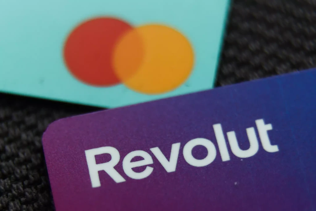 Revolut-ügyfelek figyelem: jön a magyar bankszámla