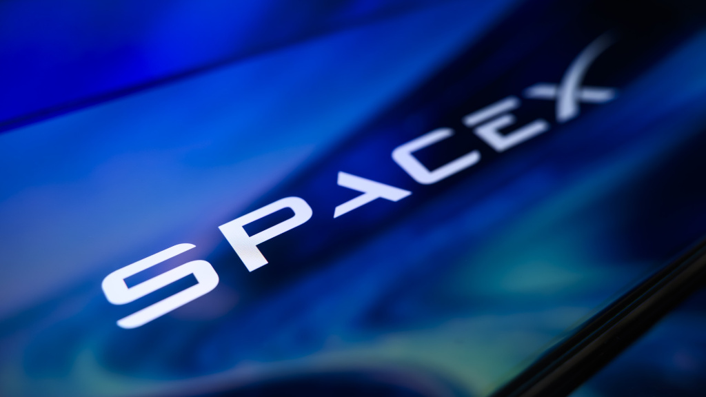 A SpaceX benyújtotta az FCC kérelmét 100 000 Gen3 Starlink műhold létrehozására