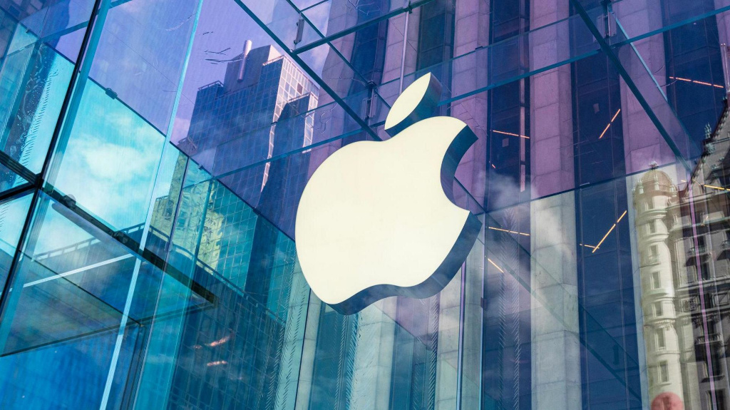 Keményen visszavágott az Apple: nem hajlandó átadni a felhasználók titkos adatait egy európai kormánynak