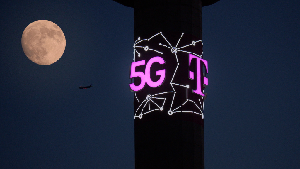 Kitart a Telekom amellett, hogy év végére teljes 5G-s lefedettséget ad